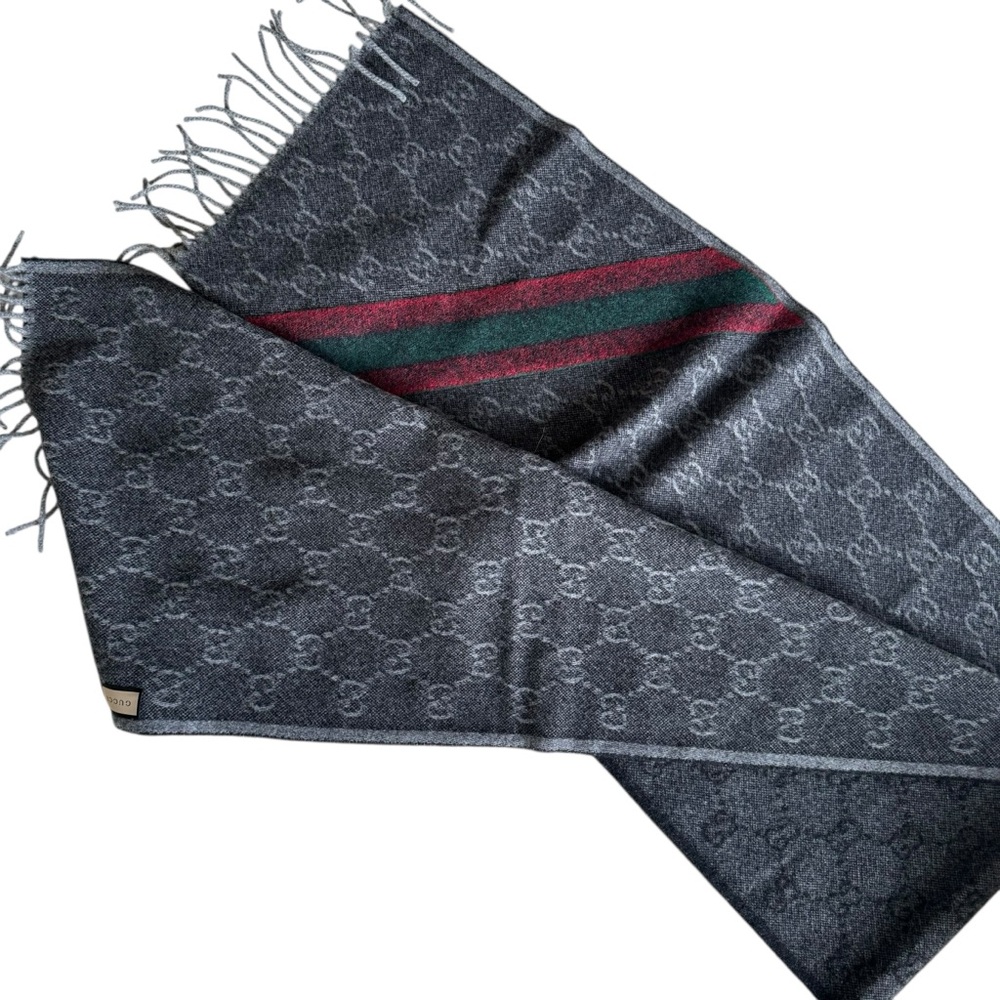 NWT GUCCI WOOL SCARF AUTHENTIC - Picture 8 of 9